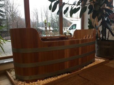 Romantika , Gartenbadewanne, Holzbadewanne, Liegebadewanne, Holzwanne, handgefertigte Holzbadewannen, 2 Personen